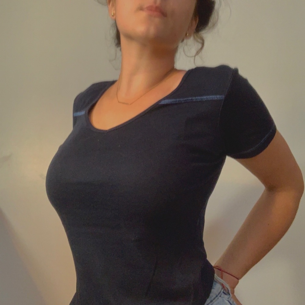 Navy top